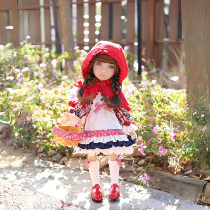 شنل قرمزی روبی